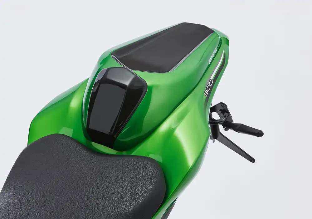 Highlight BODYSTYLE Sportsline Sitzkeil ABS Kunststoff schwarz/grau für KAWASAKI Z900, Z900 (70 kW)