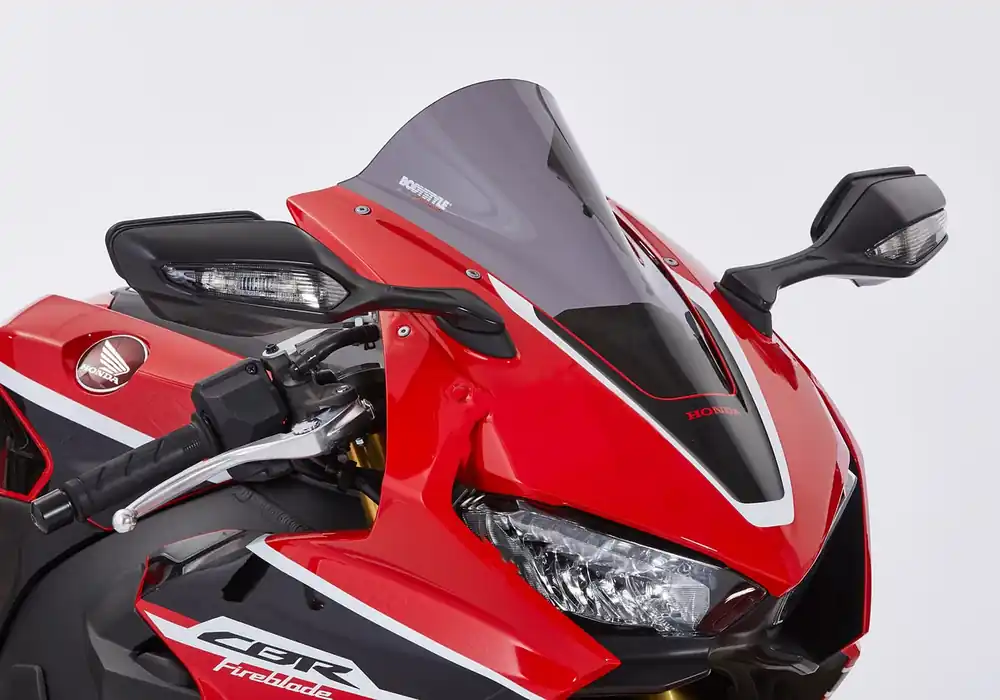Neu Im Sortiment BODYSTYLE Racing Cockpitscheibe Perspex® Acrylic 3mm für HONDA CBR1000RR