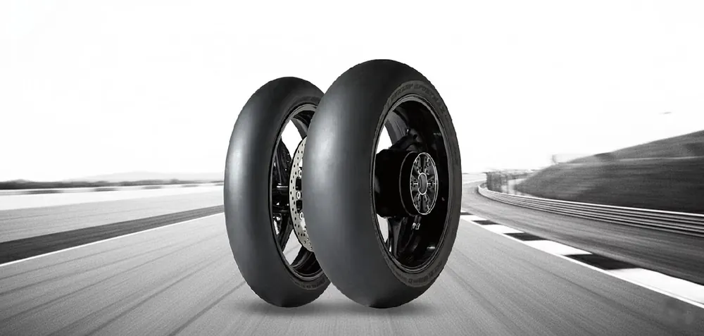 Dunlop D 212 GP Racer Slick 190/55 R 17 Hinten Neu Im Sortiment