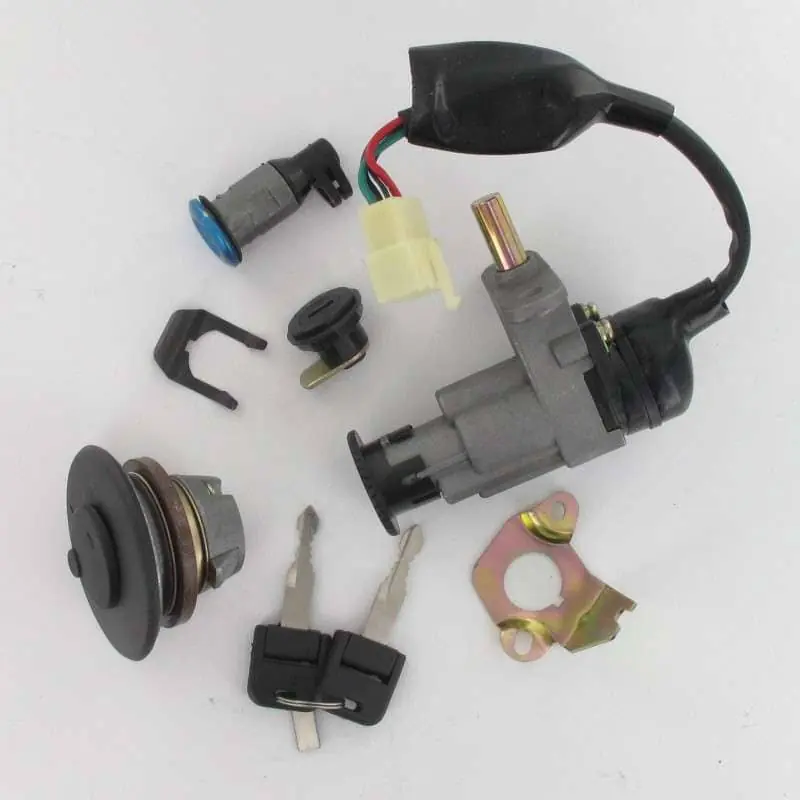 AGM Fighter 50 One Schloss-Set 50ccm 2Takt Zündschloss Tankverschluss Jonway 1E40QMB YY50QT-28 50cc 2T Minarelli liegend Kracherpreis