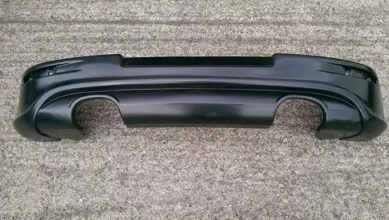 Diffusor Heck Ansatz passend für VW Golf 5 R32 (mit 2 Auspufflöchern) Direktkauf