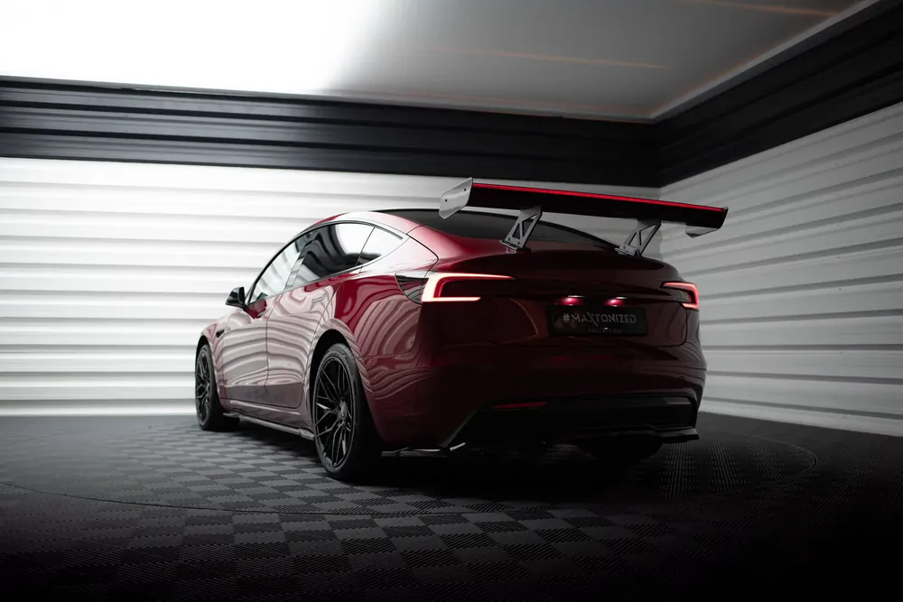 Carbon Spoiler + LED passend für Tesla Model 3 Billig