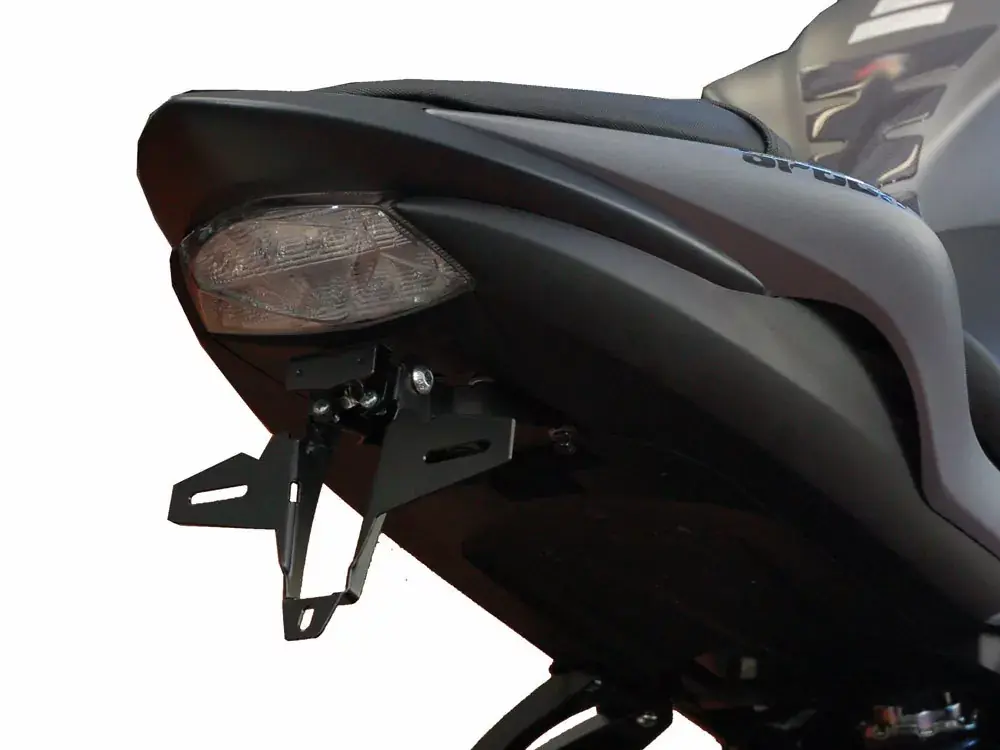 Neue Ware Kennzeichenhalter IQ1 passend für Suzuki GSX-S 1000 (2015-2020)