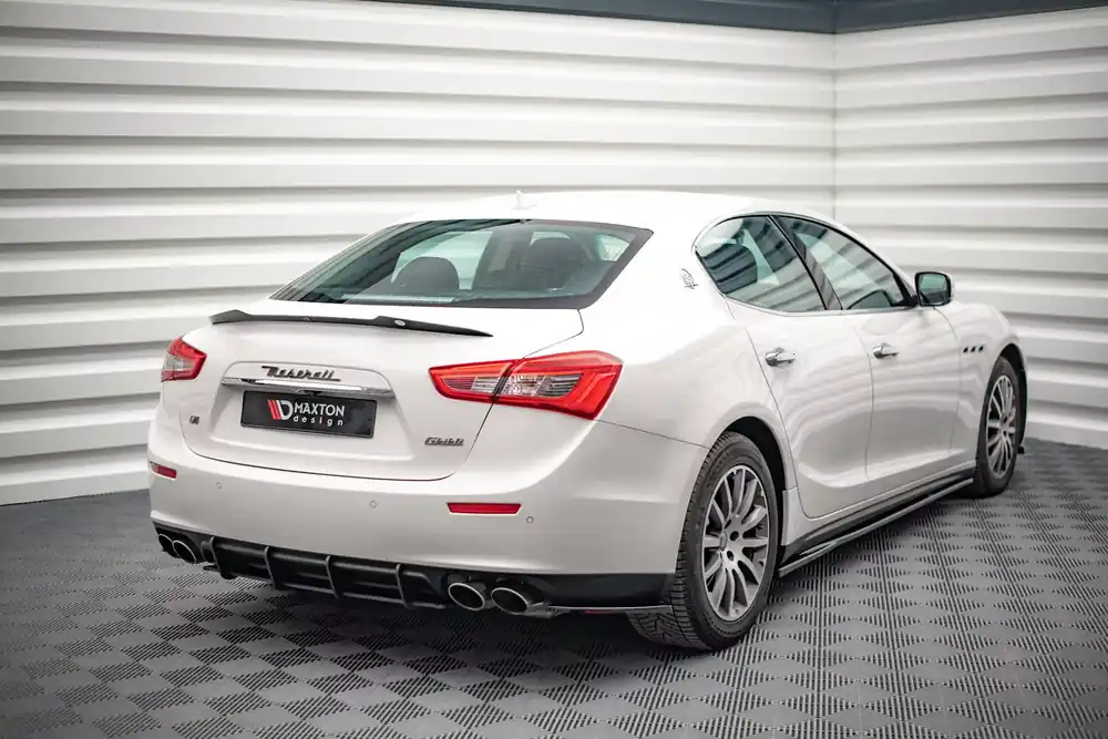 Markenware Street Pro Heckschürze passend für Maserati Ghibli Mk3