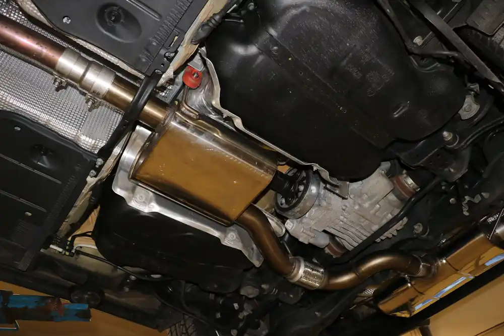 FOX Vorschalldämpfer passend für Audi A3 8V quattro Expressversand