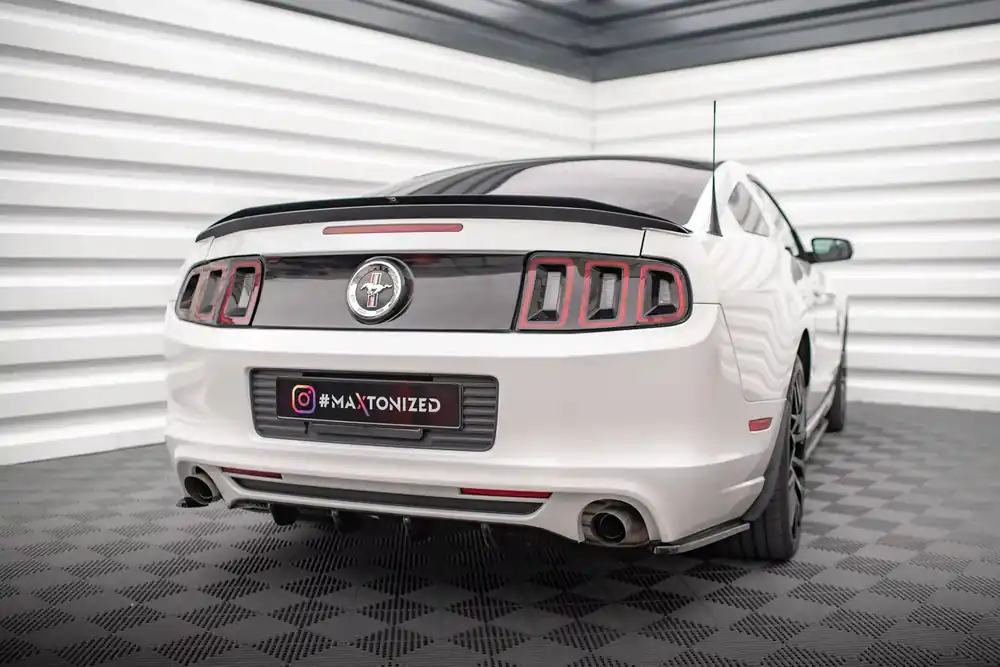 Diffusor Heck Ansatz passend für Ford Mustang Mk5 Facelift Jetzt Kaufen